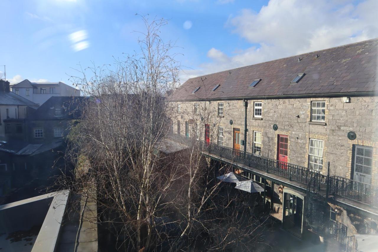 The Lodge Ballina Ballina  Esterno foto